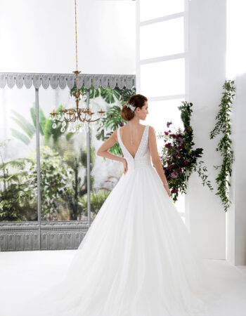 Robes de mariées - Maison Lecoq - robe N°136A VINTAGE 995 €