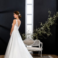 Robes de mariées - Maison Lecoq - robe n°N°137B VIBRATION 795 €