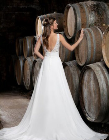 Robes de mariées - Maison Lecoq - robe N°212 B BM 22-03 865 €