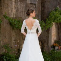 Robes de mariées - Maison Lecoq - robe n°N°214 A BM 22-17 865 €