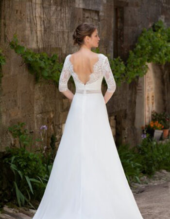 Robes de mariées - Maison Lecoq - robe N°214 A BM 22-17 865 €