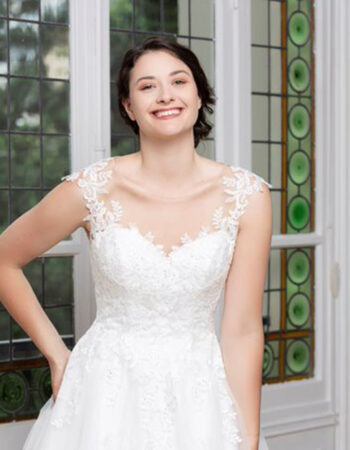 Robes de mariées - Maison Lecoq - robe N°215 B 224-16 875 €
