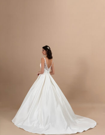 Robes de mariées - Maison Lecoq - robe N°218 B Amber 1050 €