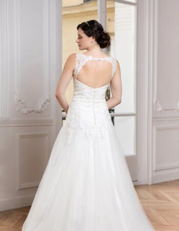Robes de mariées - Maison Lecoq - robe N°216 A 224-01 965 €