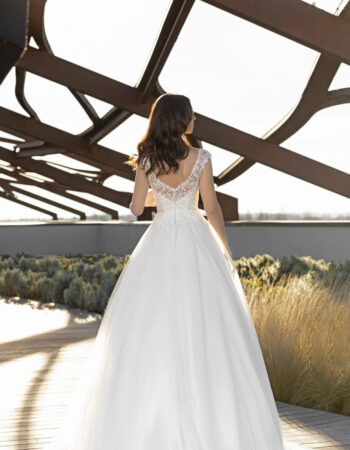 Robes de mariées - Maison Lecoq - robe N°317 A 23415 985 €