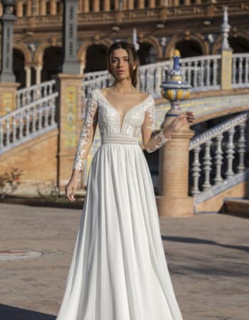 Robes de mariées - Maison Lecoq - robe N°323 BM23-16 995 €