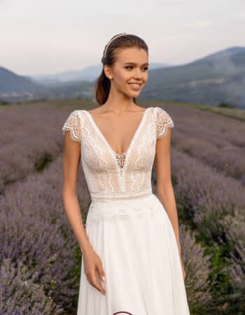 Robes de mariées - Maison Lecoq - robe N°342 1075 Haut.445€ 8011 Jupe.215 €