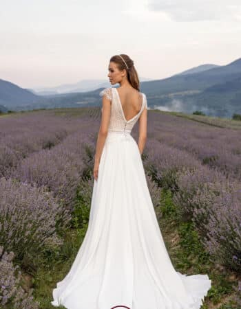 Robes de mariées - Maison Lecoq - robe N°342 A 1075 Haut.445€ 8011 Jupe.215 €