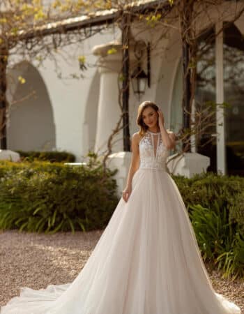 Robes de mariées - Maison Lecoq - robe N°344 8247 Haut.595 € 8009 Jupe.425 €